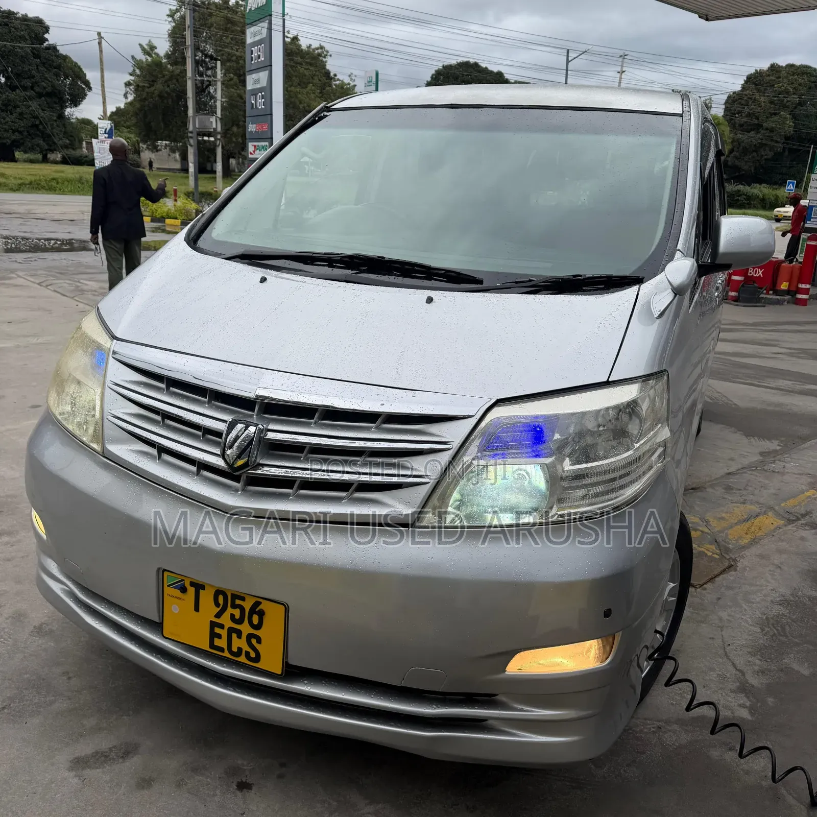 Toyota Alphard 2007 Silver