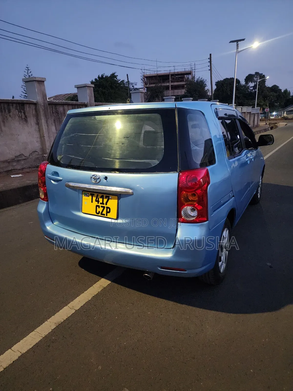 Toyota Raum 2004 Blue