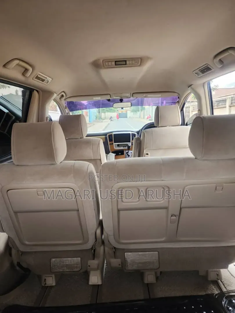 Toyota Alphard 2005 Black