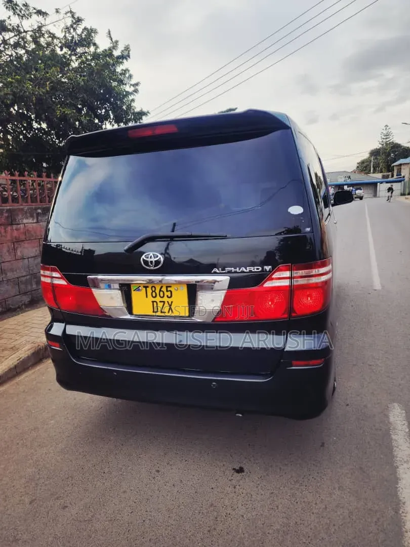 Toyota Alphard 2005 Black