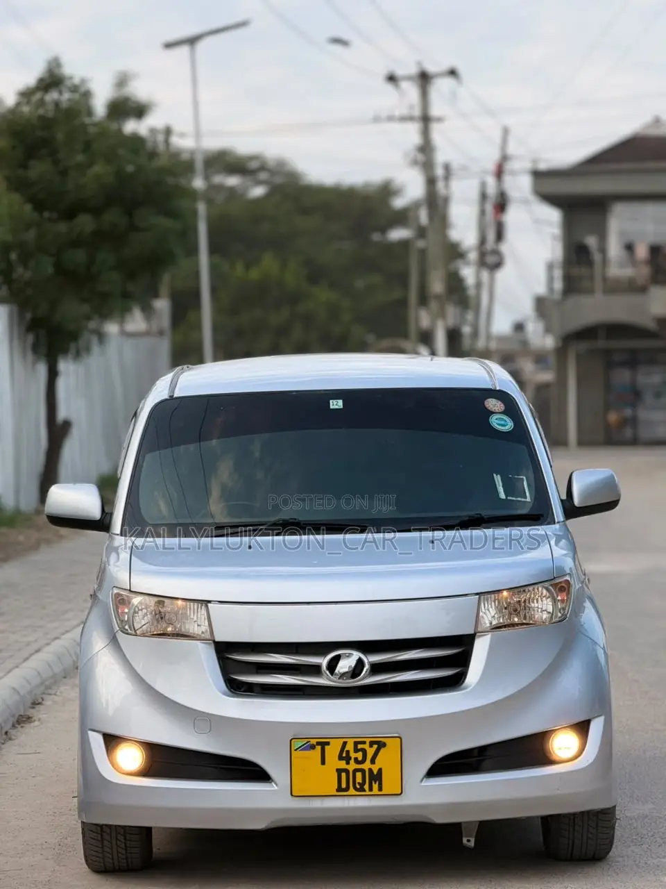 Toyota bB 2009 Silver