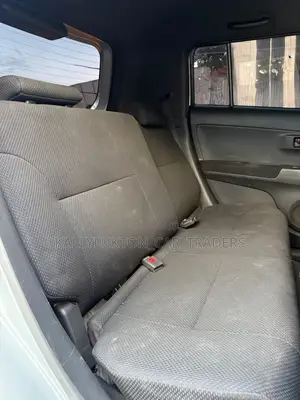 Toyota bB 2009 Silver
