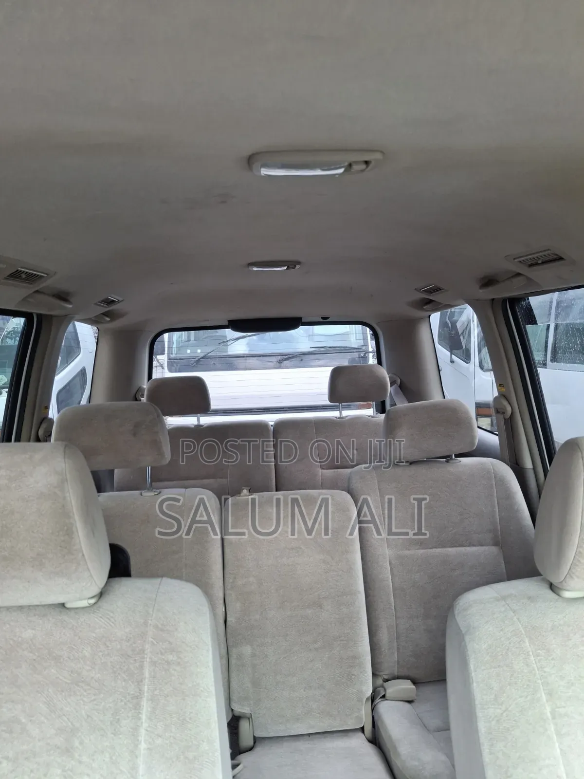Toyota Noah 2005 White
