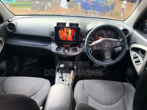 Toyota Vanguard 2010 Black
