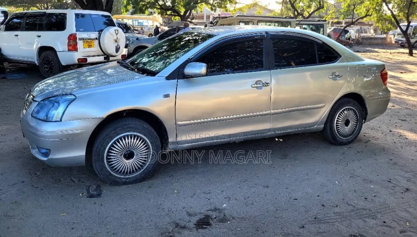 Toyota Premio 2005 Silver