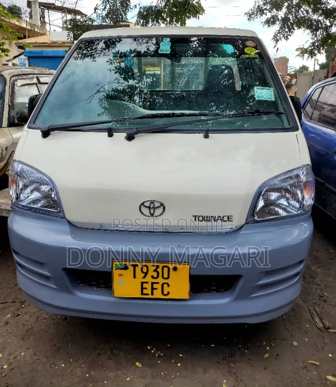 Toyota Townance 2004 White