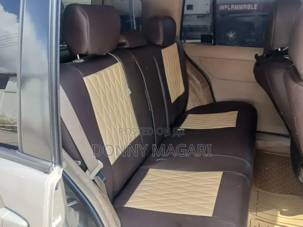 Toyota Raum 2006 Gold