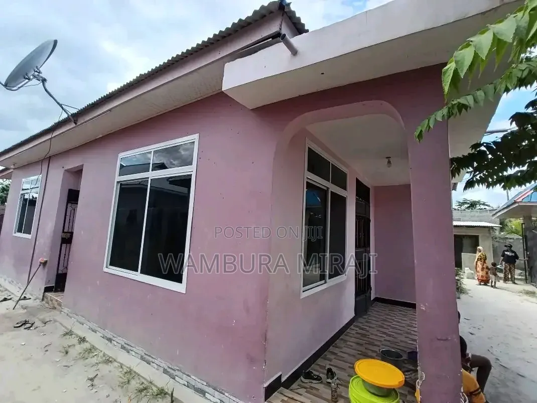 Furnished 4bdrm Block of Flats in Nyumba, Ukonga for sale