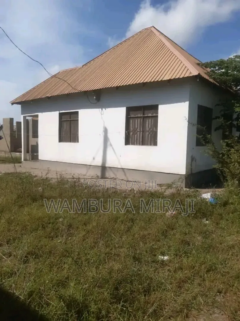 Furnished 3bdrm Block of Flats in Nyumba, Chamazi for sale