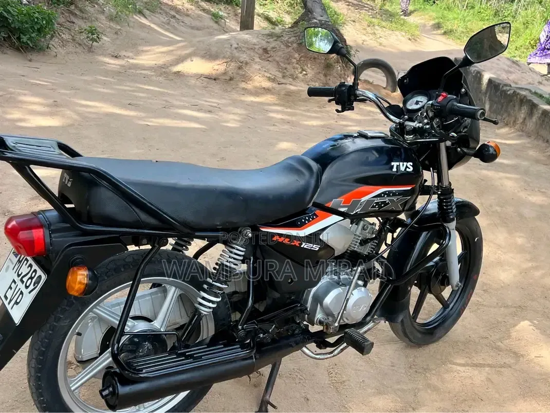 TVS HLX 125 2026 Black