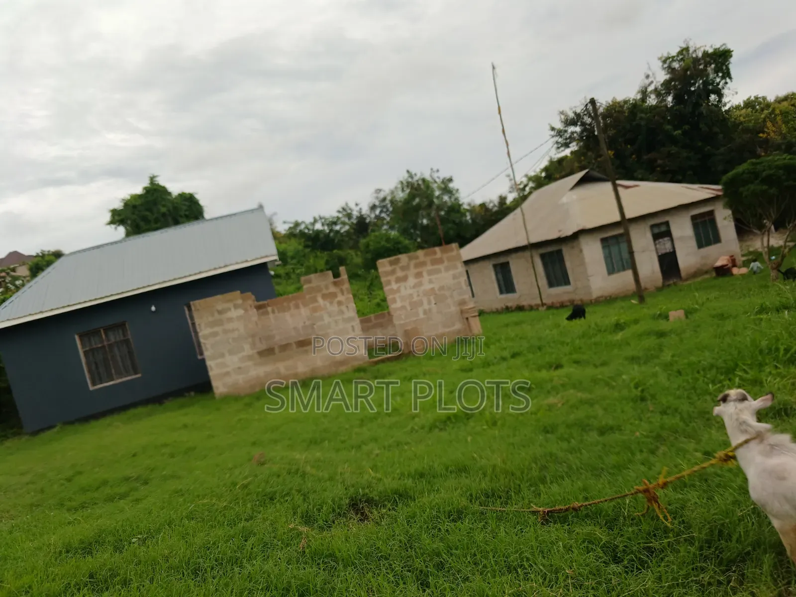 Kiwanja Kizuri Sana Chenye Vyumba Viwili Vya Kumalizia Kinauzwa