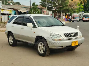 Toyota Harrier 2005 Pearl