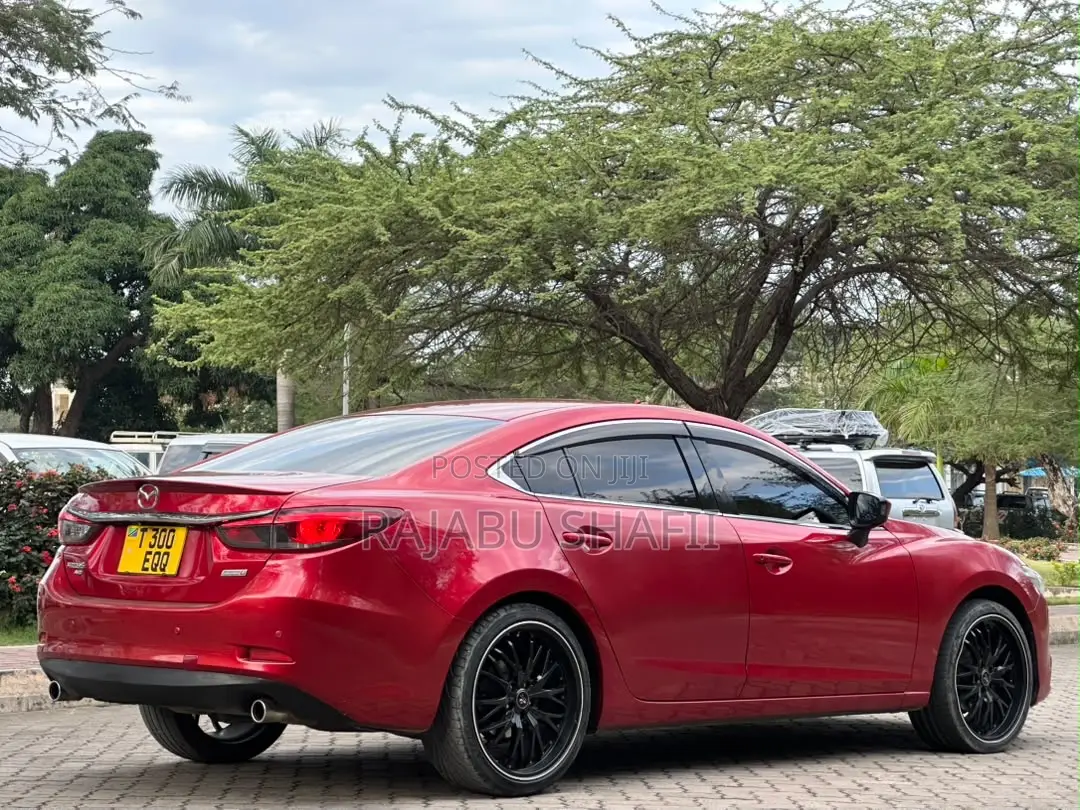 Mazda Atenza 2015 Red