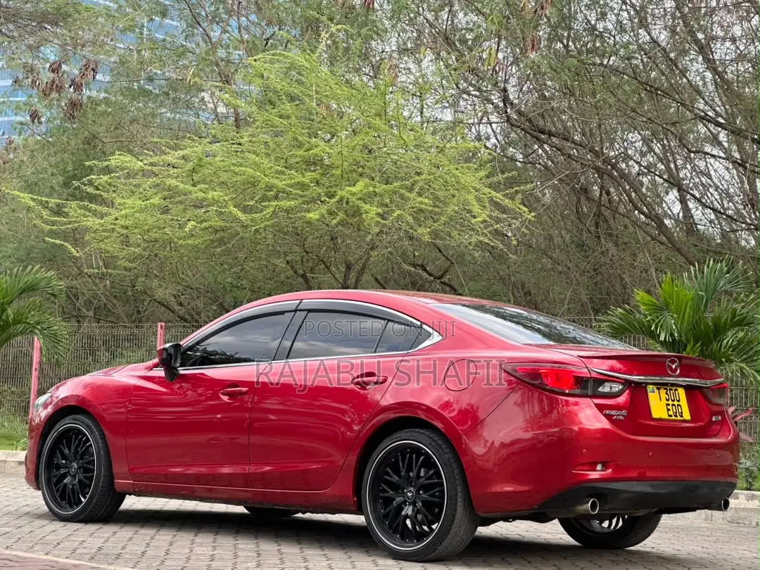 Mazda Atenza 2015 Red
