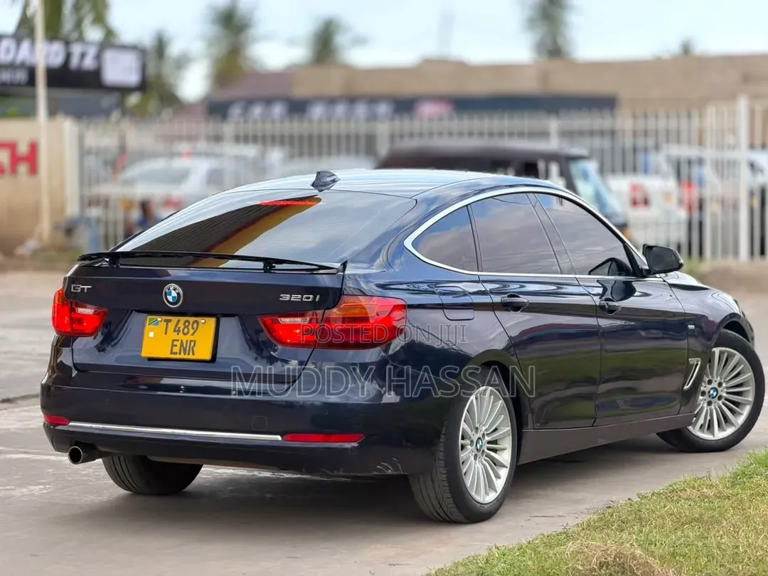 BMW 3 Series 2014 Black
