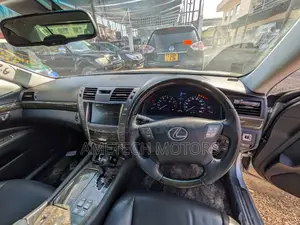 Lexus LS 2008 Silver