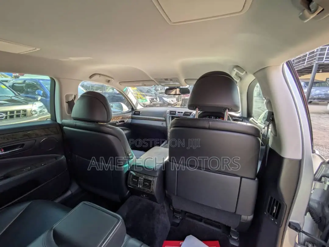 Lexus LS 2008 Silver