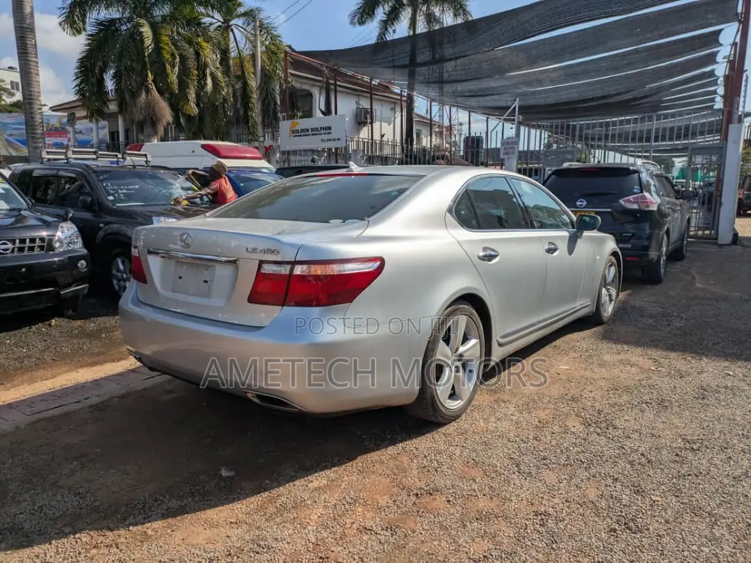Lexus LS 2008 Silver