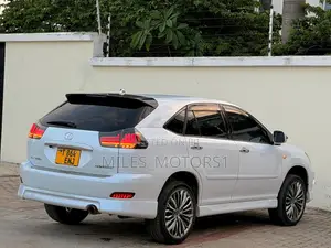 Toyota Harrier 2008 White