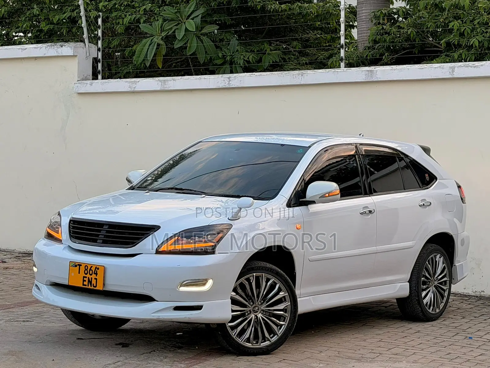 Toyota Harrier 2008 White