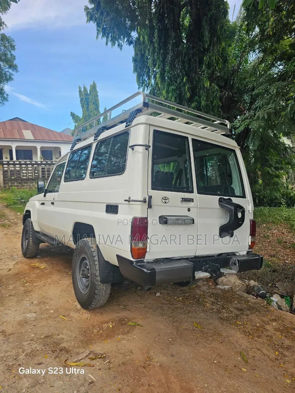 Toyota Land Cruiser 2007 White