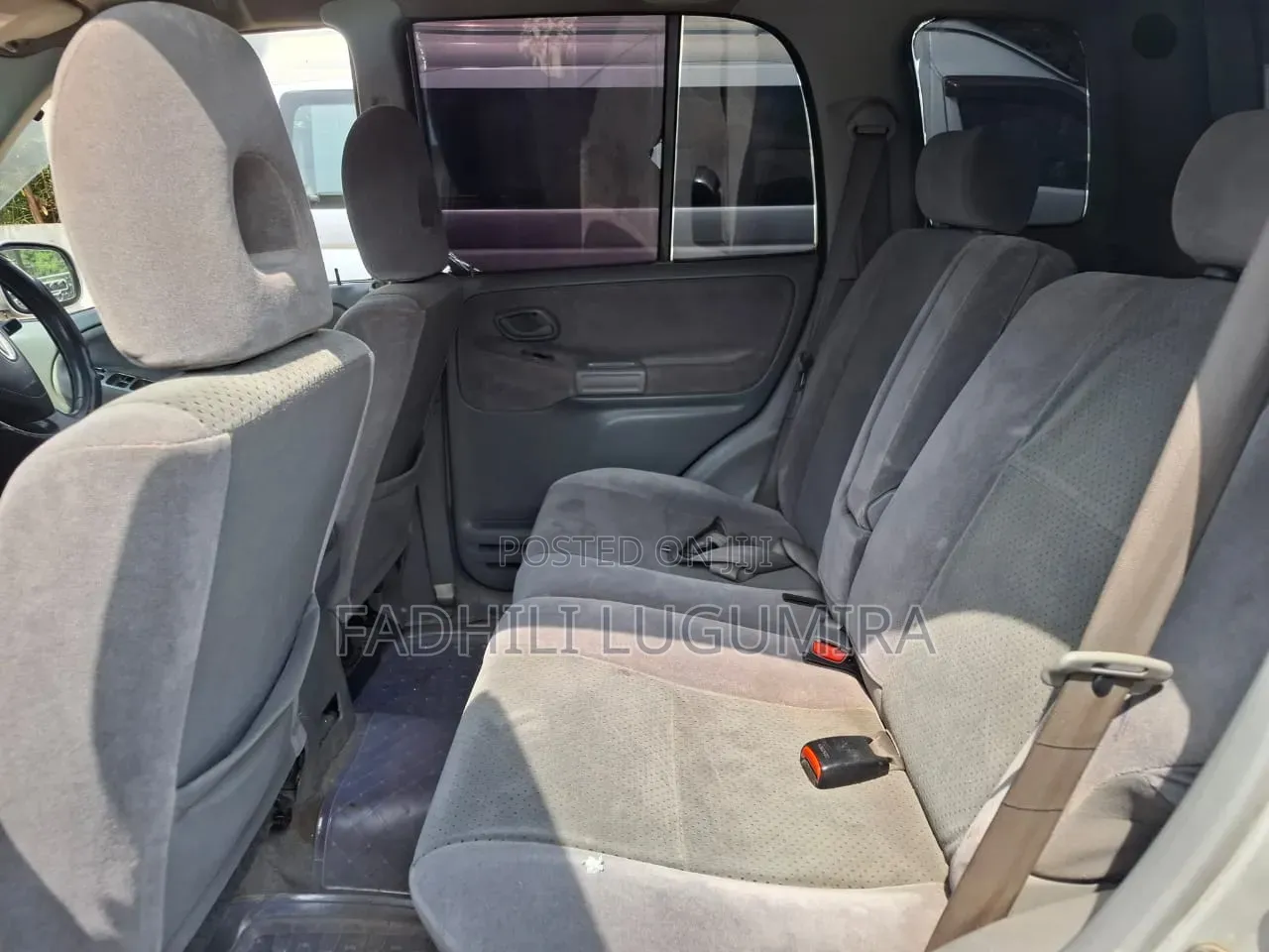 Suzuki Escudo 1999 Silver