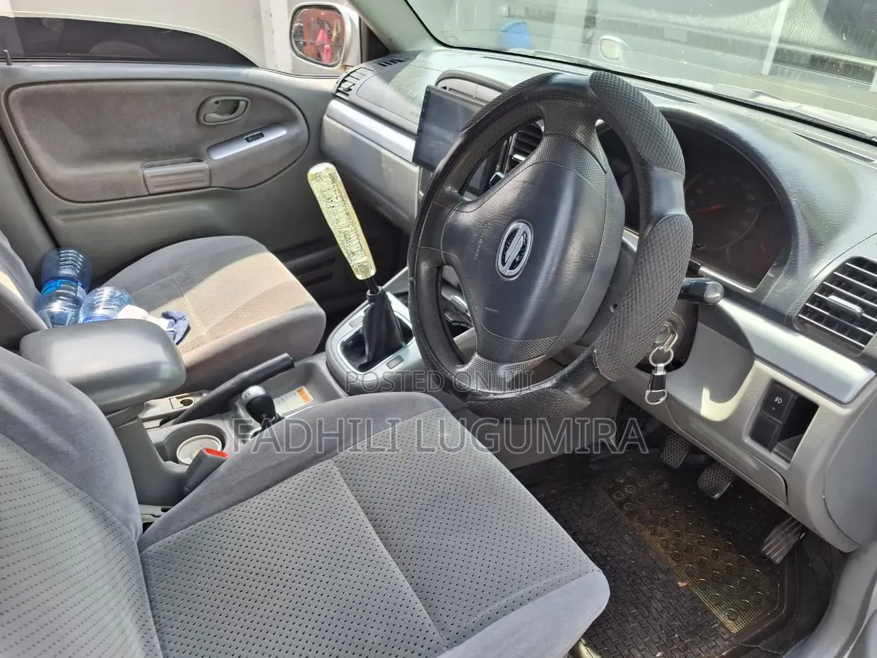 Suzuki Escudo 1999 Silver
