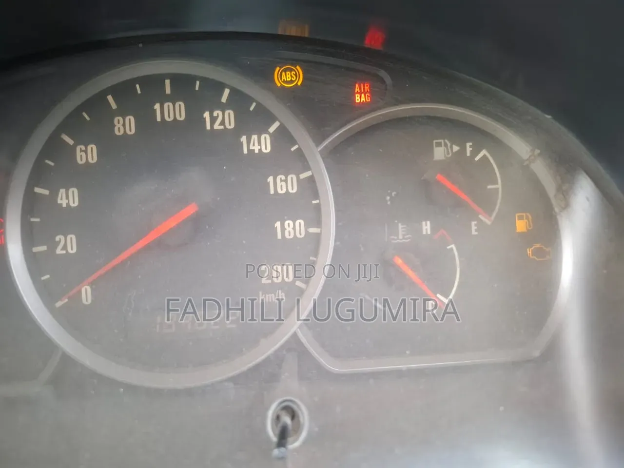 Suzuki Escudo 1999 Silver