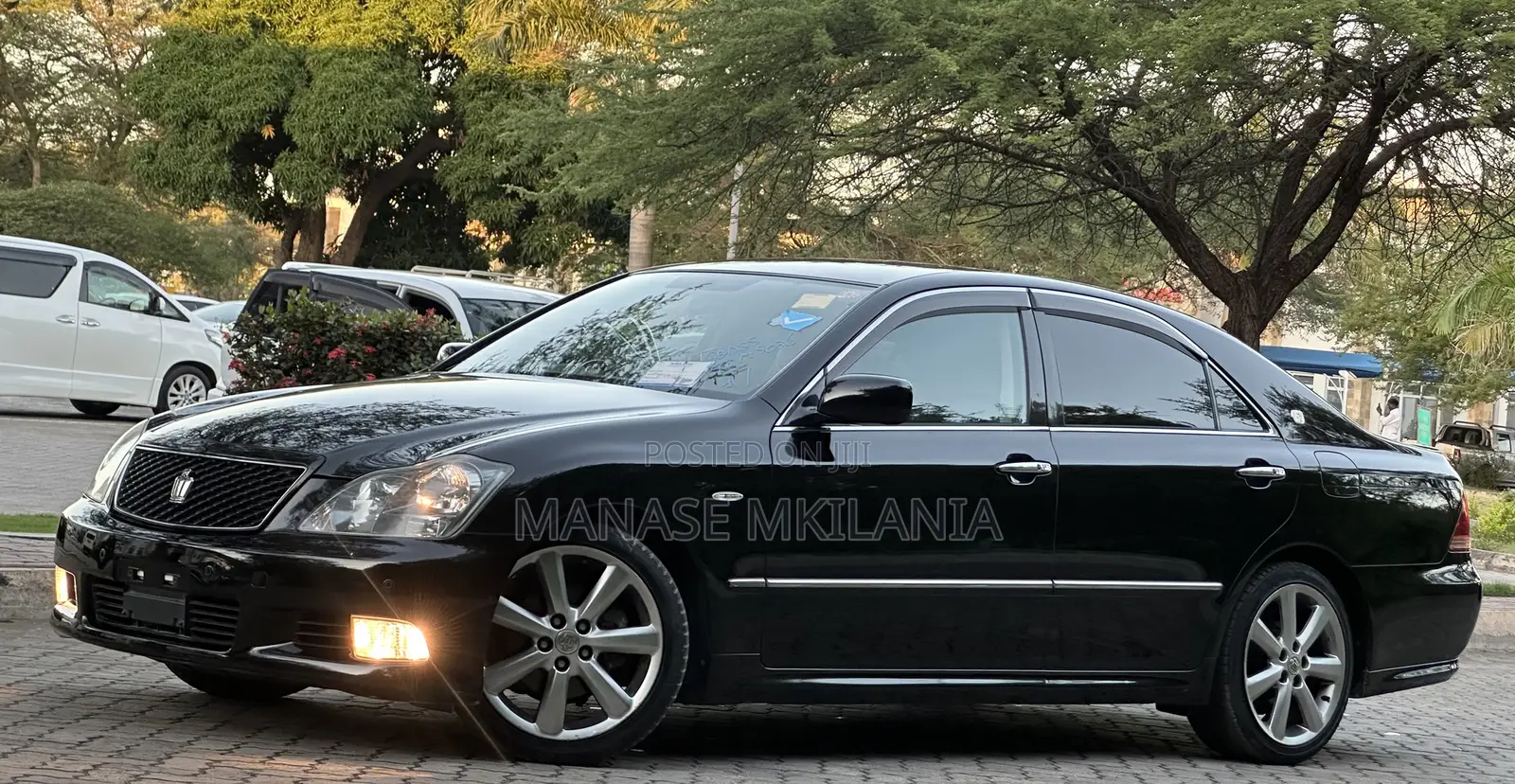 Toyota Crown 2006 Black
