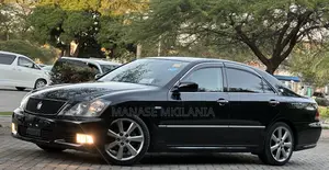 Toyota Crown 2006 Black