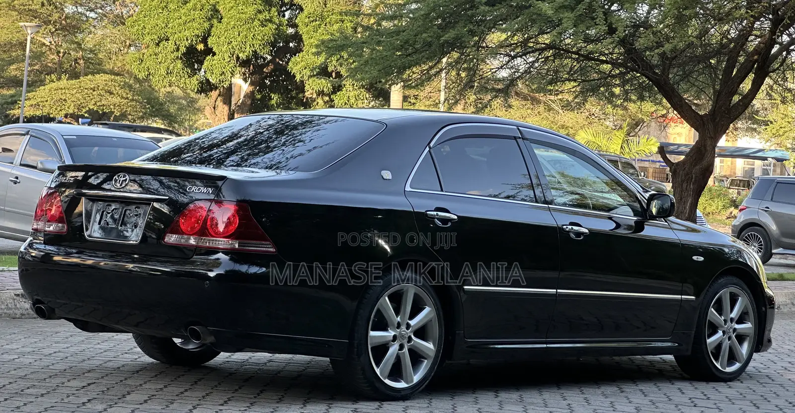 Toyota Crown 2006 Black