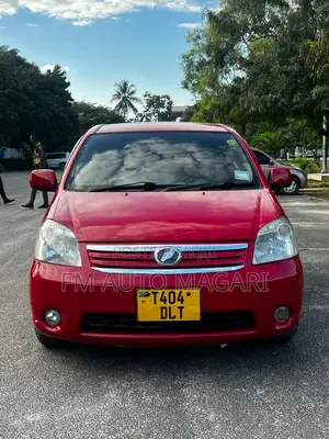 Toyota Raum 2007 Red