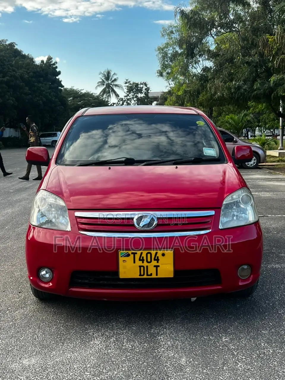 Toyota Raum 2007 Red
