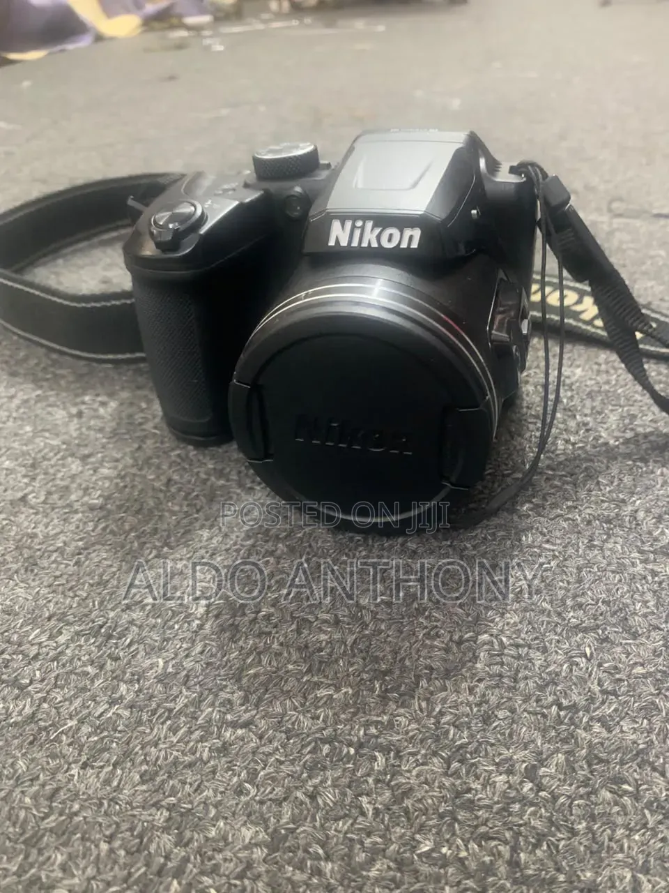 Nikon B500