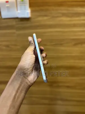Samsung Galaxy J5 16 GB Silver