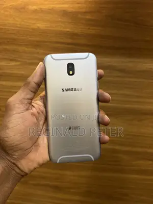 Samsung Galaxy J5 16 GB Silver