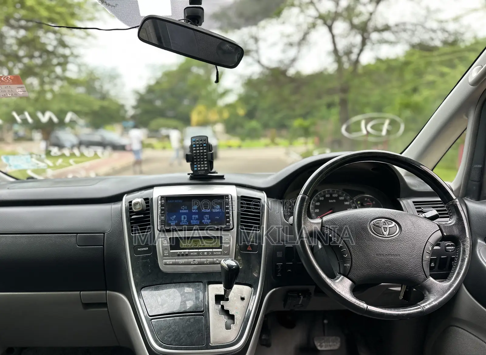 Toyota Alphard 2002 Black