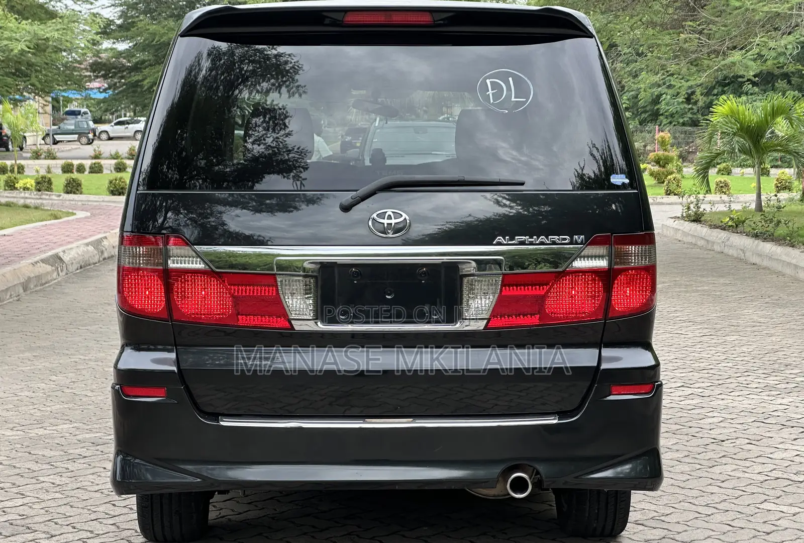 Toyota Alphard 2002 Black
