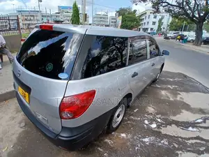 Nissan Advan 2015 Silver