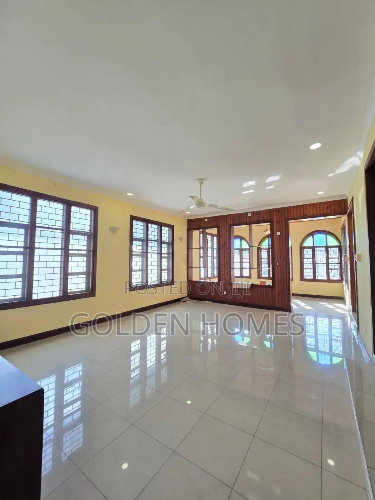 4bdrm Apartment in Mikocheni for rent