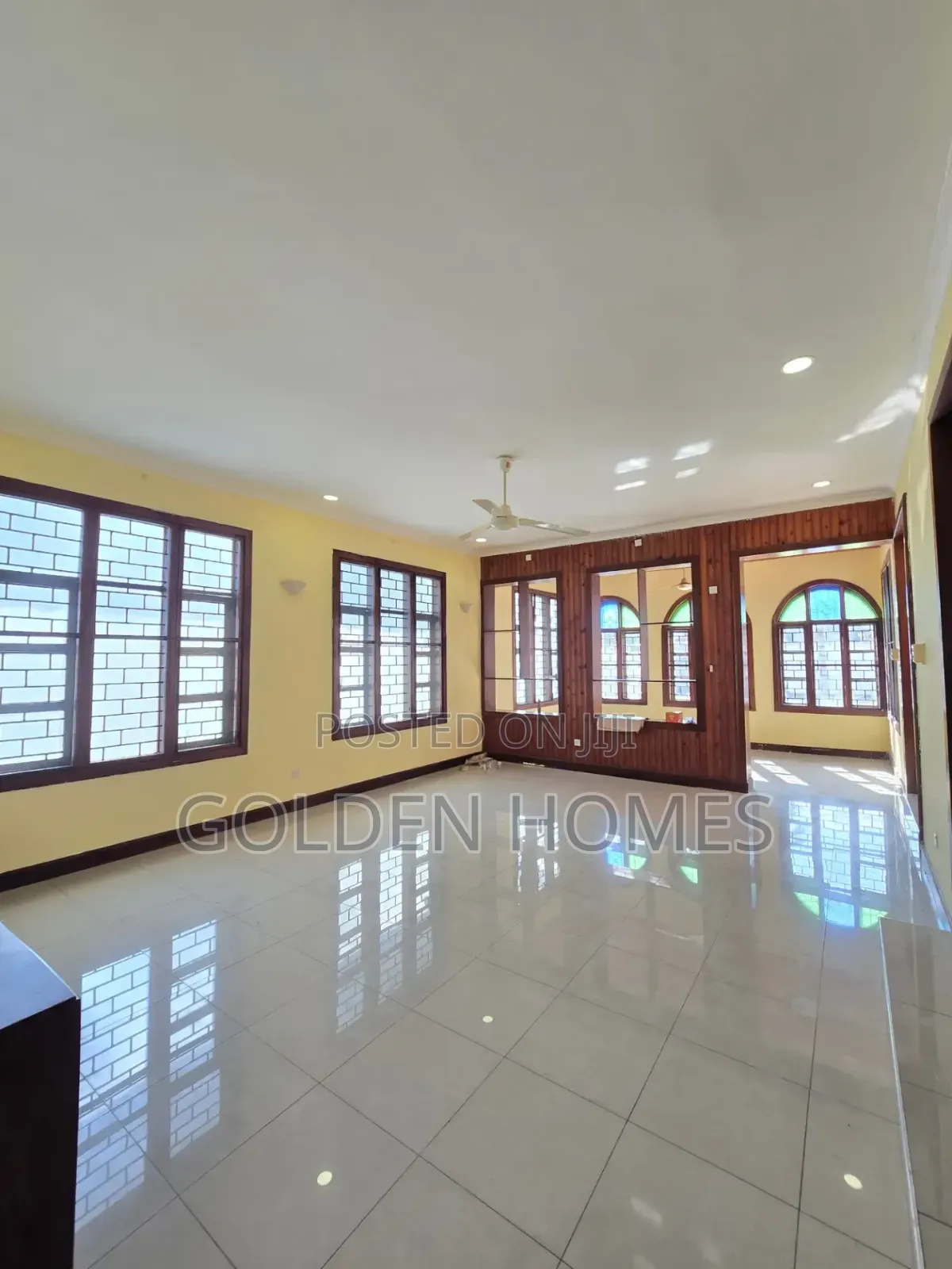 4bdrm Apartment in Mikocheni for rent