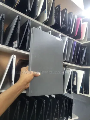 Laptop Lenovo V15 8GB Intel Core i7 SSD 500GB