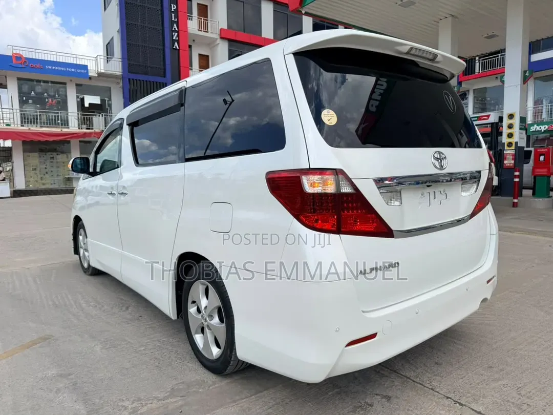 Toyota Alphard 2008 White