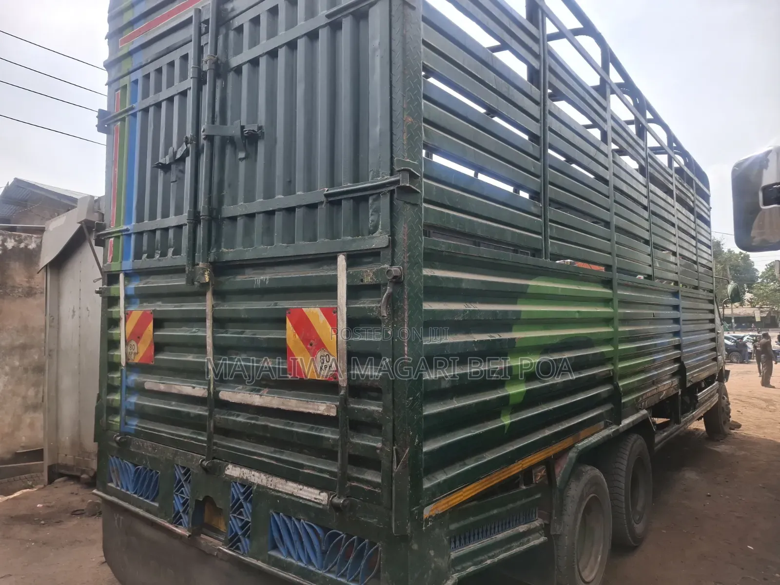 Mitsubishi Fuso Tandam 2004 Green