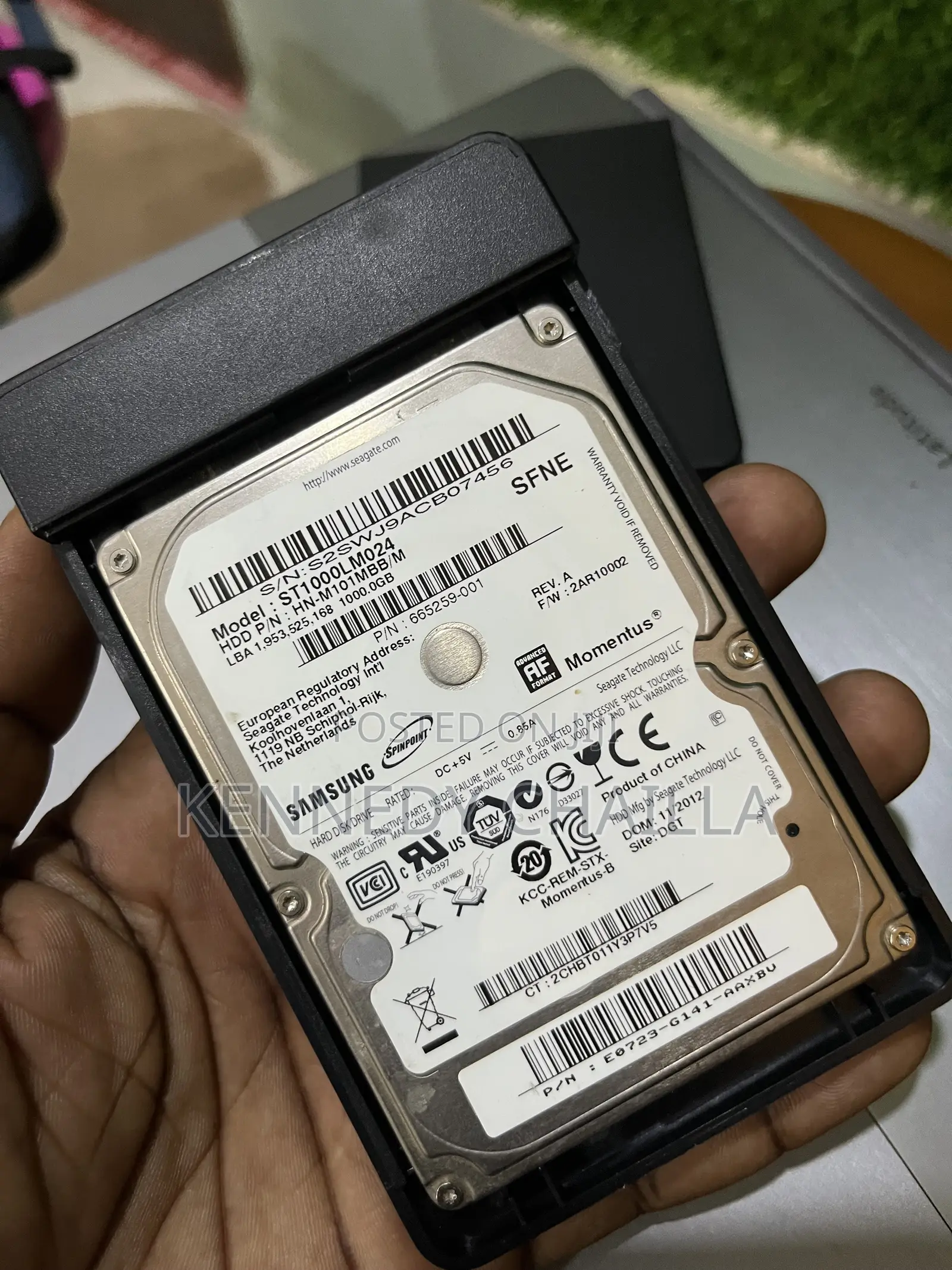 Samsung Hard Disk / 1 Tb. With Extenal Case
