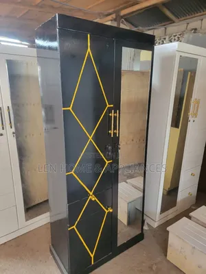 Kabati Languo Color Black and Yellow
