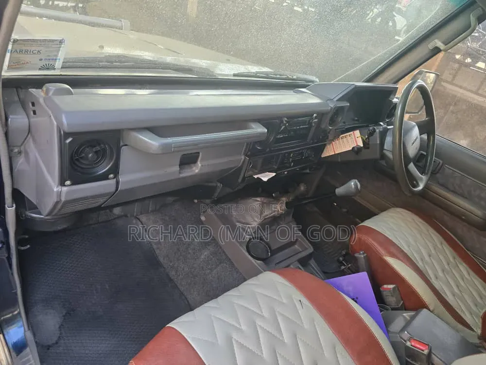 Toyota Land Cruiser 1998 Blue