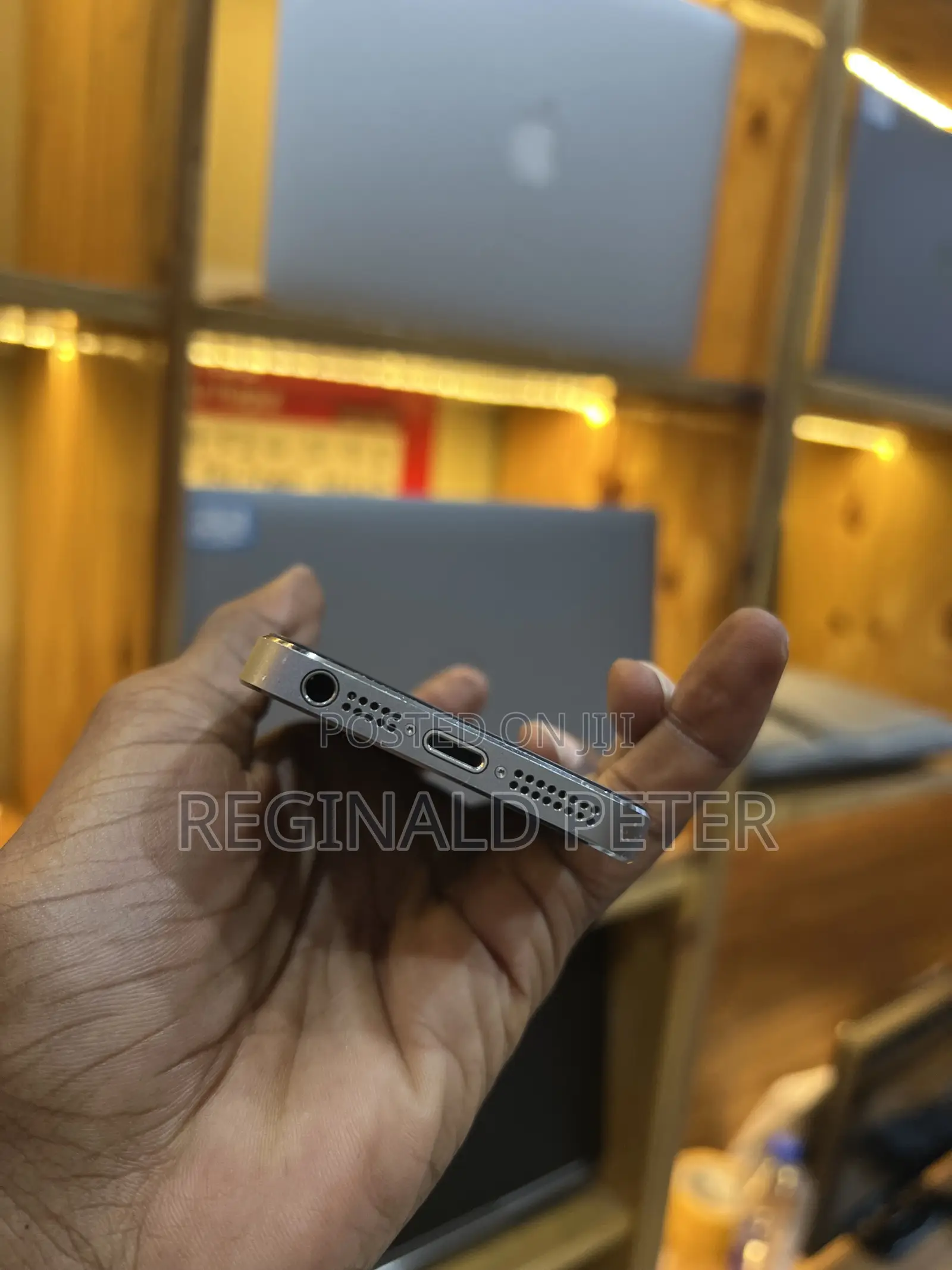 Apple iPhone 5s 16 GB Silver