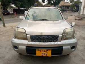Nissan X-Trail 2006 Gold