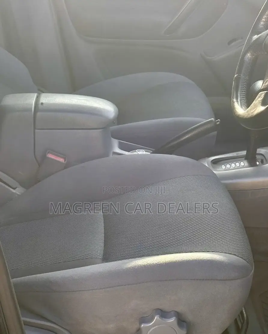 Toyota RAV4 2005 Black